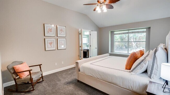 Building Photo - 725 Crane Canyon Pl