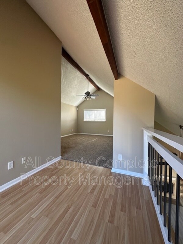 Building Photo - 6653 Periwinkle Dr
