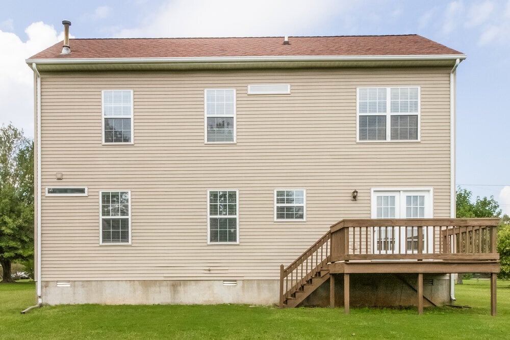 Building Photo - 207 Fairfield Dr