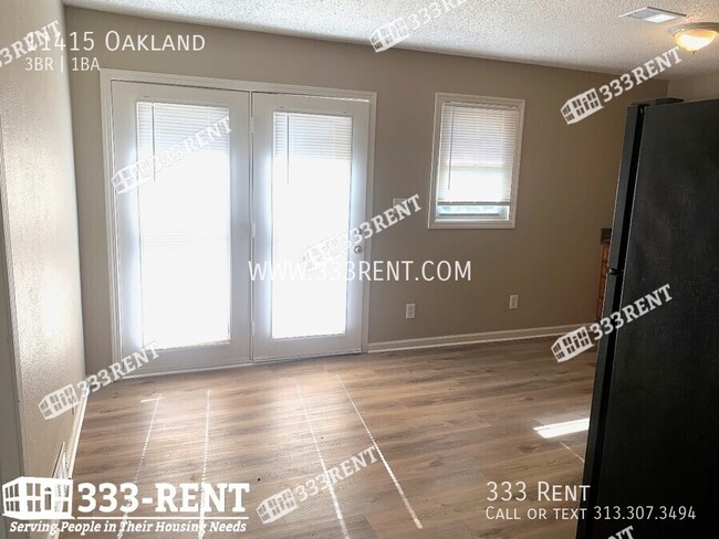 Building Photo - 11415 Oakland-