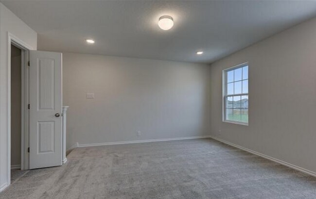 Building Photo - BEAUTIFUL NEW CONSTRUCTION IN HIDDENBROOKE