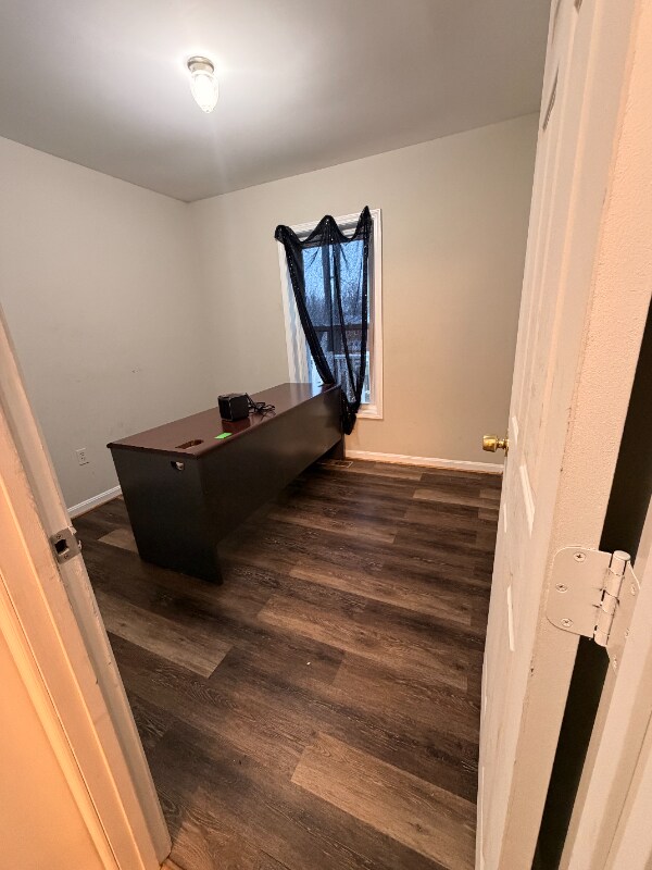 Building Photo - 9216 Crandall Rd