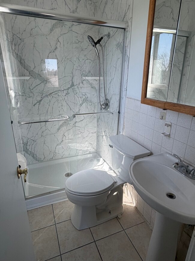 Building Photo - 41054 Gunter Ct