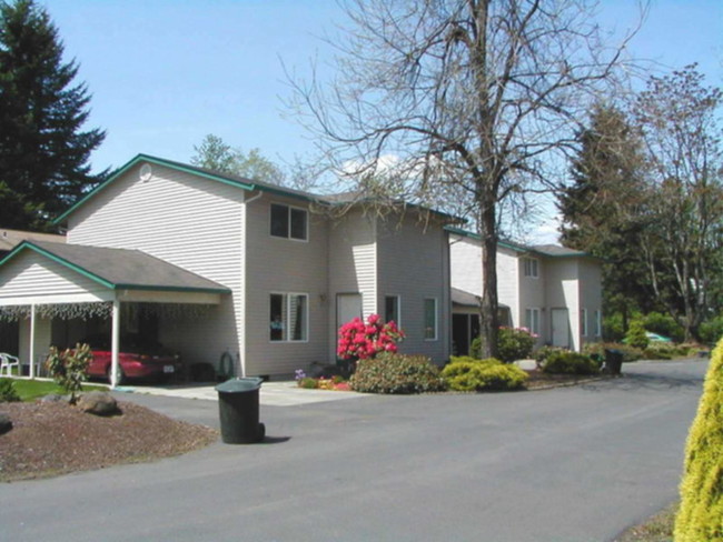 Primary Photo - Cute Duplex in Washougal!