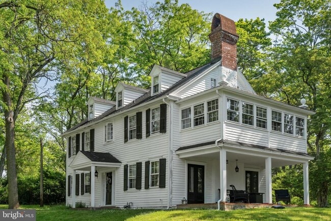 Building Photo - 1404 E Butler Pike
