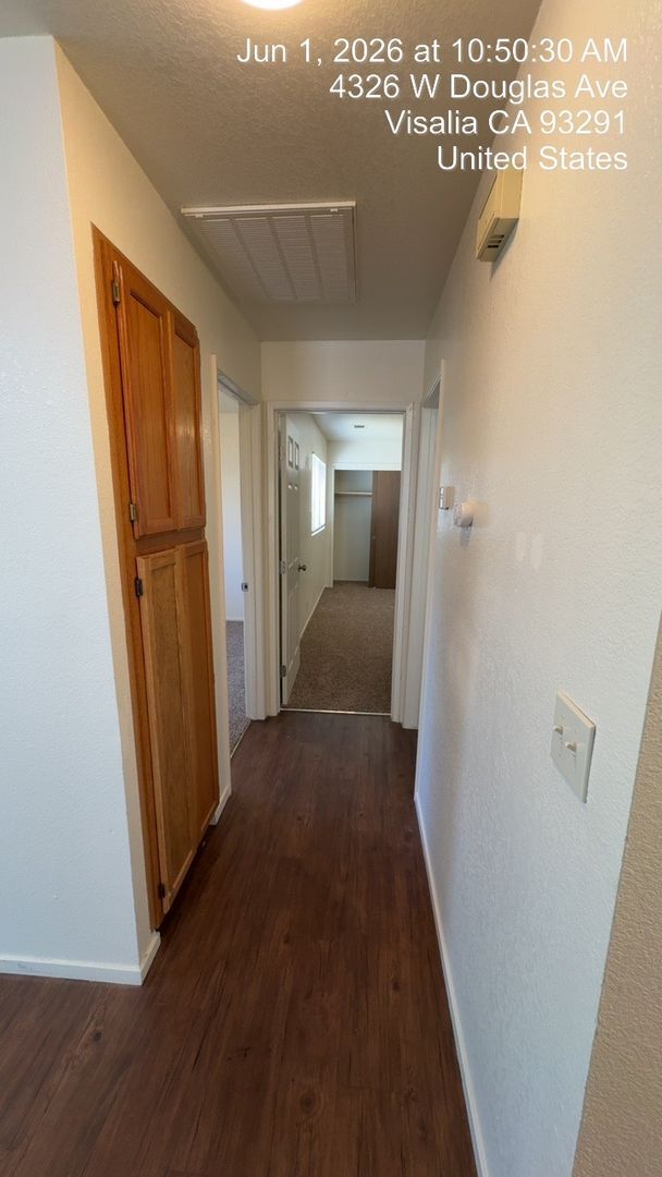Building Photo - 3231