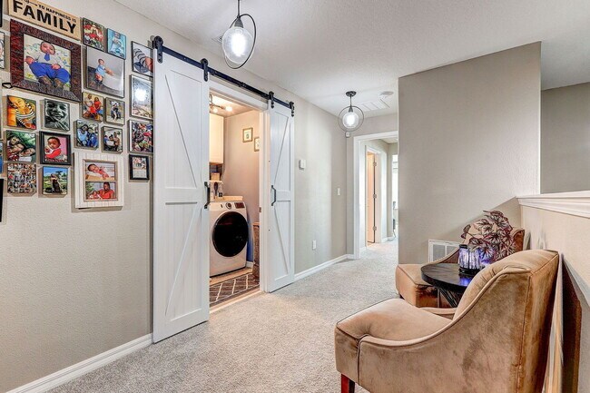 Building Photo - 12910 Utopia Gdns Wy