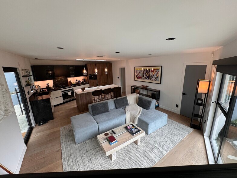 Building Photo - 2795 Woodshire Dr