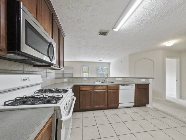 Building Photo - 427 Northvalley Dr
