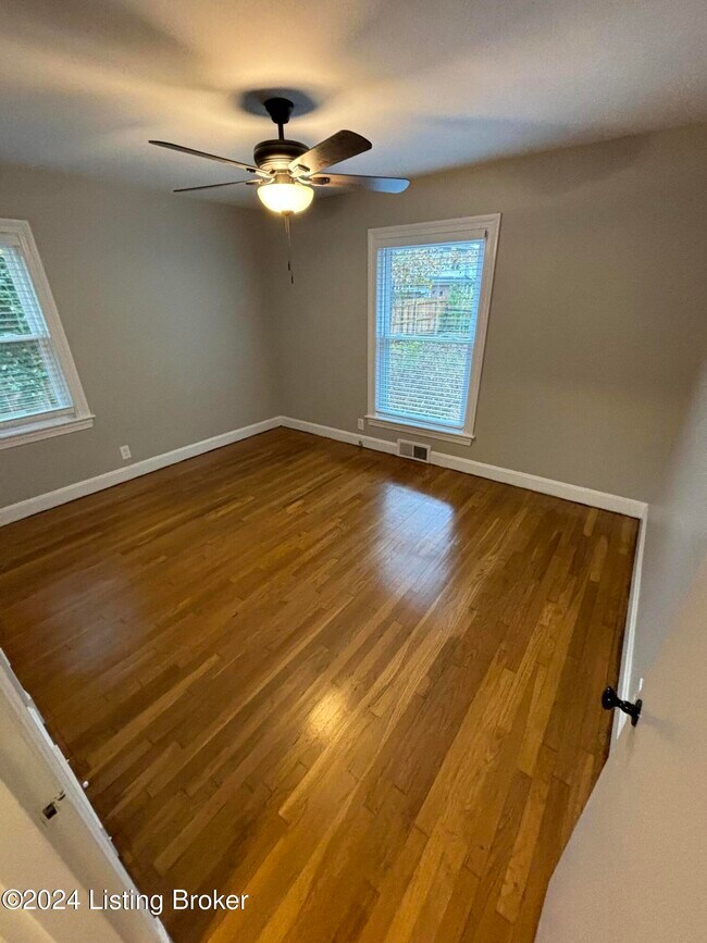 Building Photo - 4187 Westport Rd