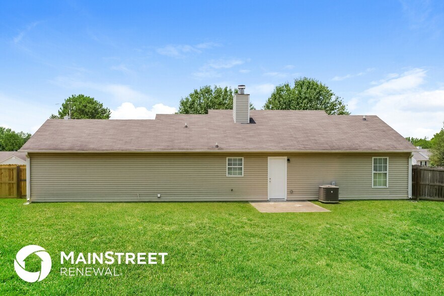Building Photo - 152 Fox Chase Trail