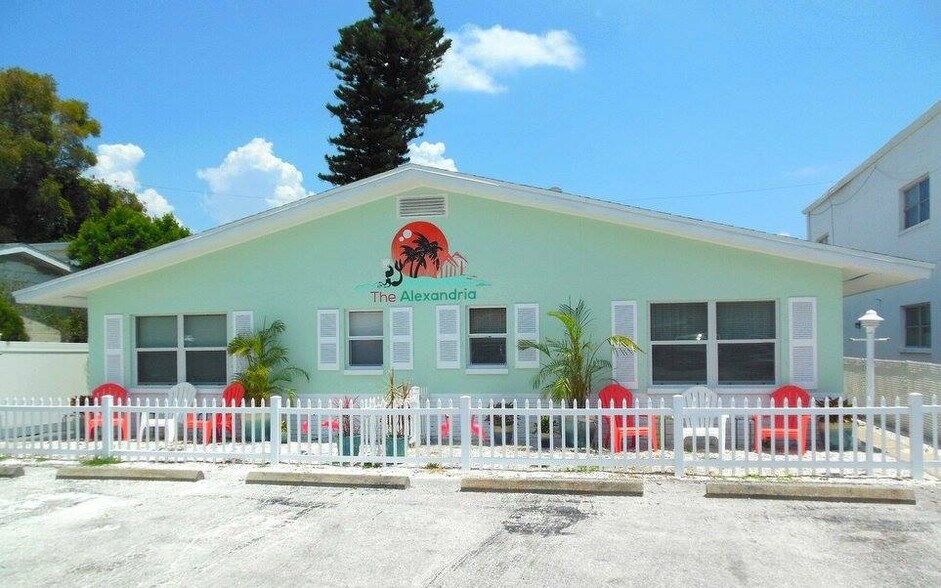 Primary Photo - 520 69th Ave