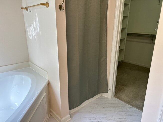 Building Photo - 2731 New Port Royal Rd