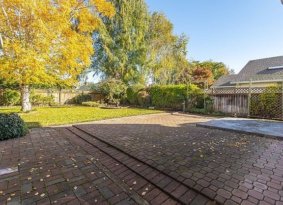 Building Photo - 1243 Constitution Ave