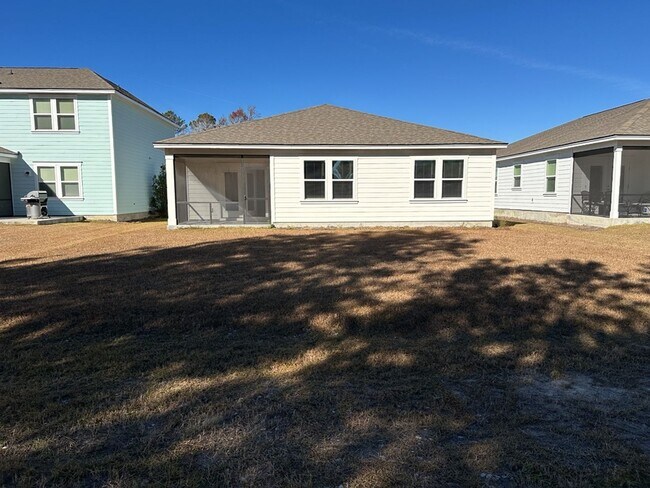 Building Photo - 964 Longleaf Dr