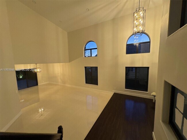 Building Photo - 20160 NW 9th Dr