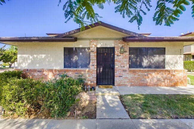 Building Photo - 9906 Mission Vega Rd