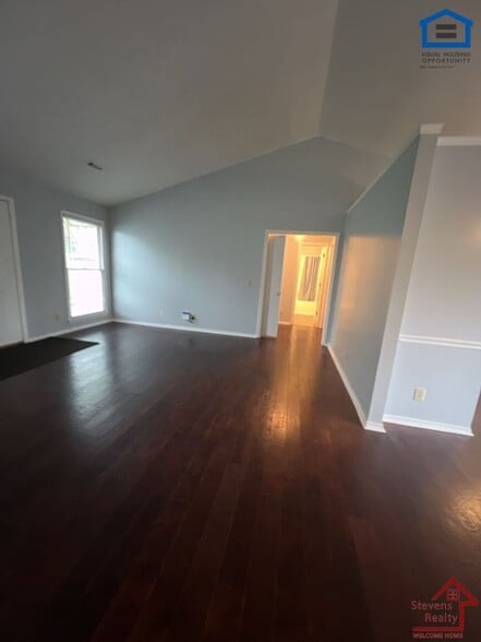 Building Photo - 1155 Carol Ln