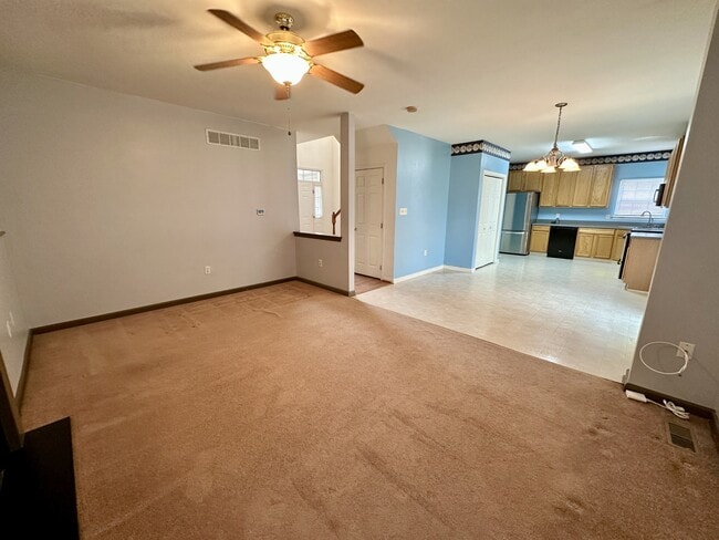 Building Photo - 30 Kristin Ct