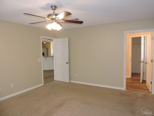Building Photo - 278 S 61st Ave