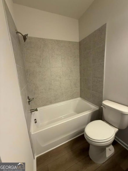 Building Photo - 2340 Ravencliff Dr