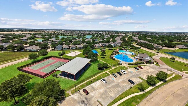 Building Photo - 11047 Pierce Valley Dr