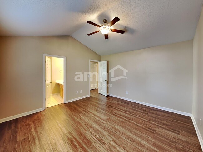 Building Photo - 3826 Tidewater Way NW