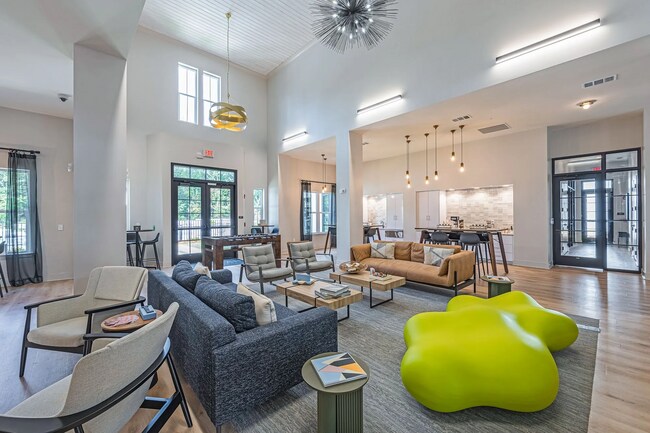 Building Photo - 1559 W 9 Mile Rd