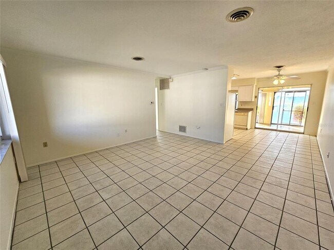 Building Photo - 122 Boundary Blvd