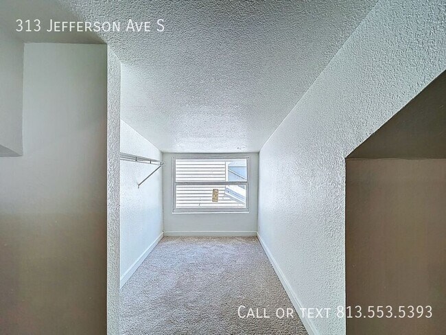 Building Photo - 313 Jefferson Ave