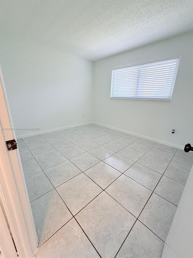 Building Photo - 7815 Camino Real