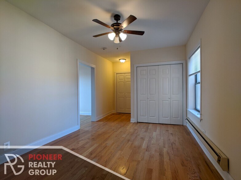 Primary Photo - 2842 N Orchard St