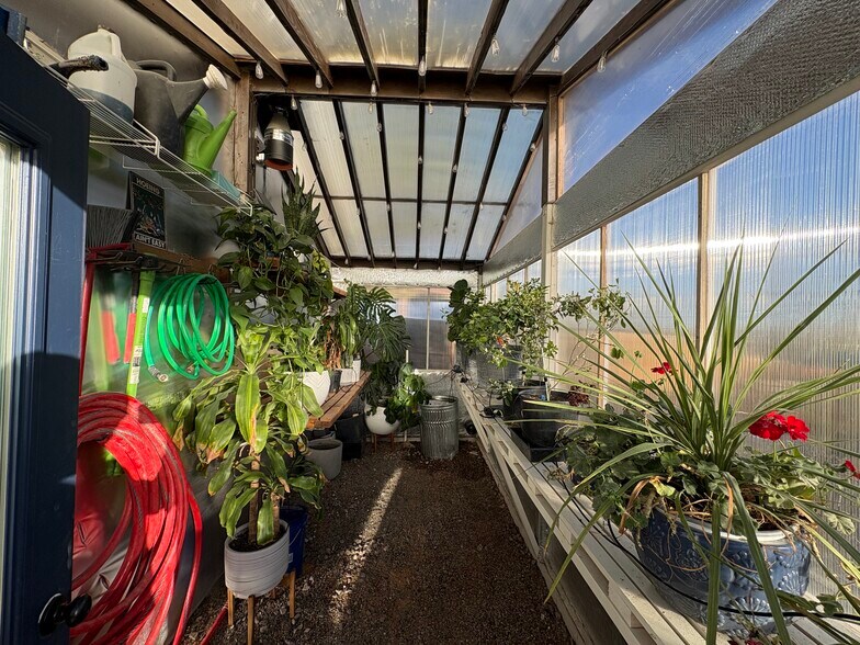 Building Photo - 2435 Piros Dr