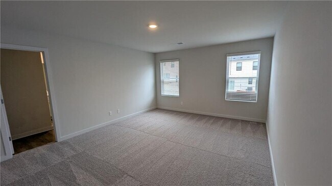 Building Photo - 1726 Harper Lily Ln