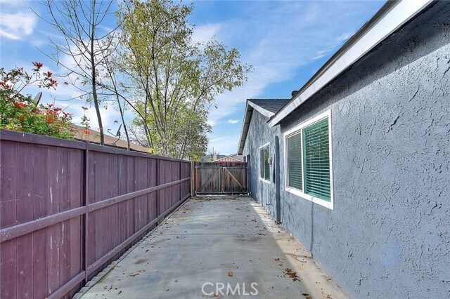 Building Photo - 2682 Vista Laguna Terrace