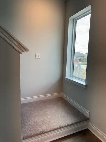 Building Photo - 813 Canterbury Ln