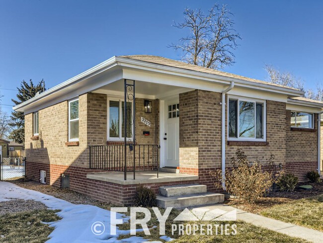 Primary Photo - Great Remodel in Boston Heights