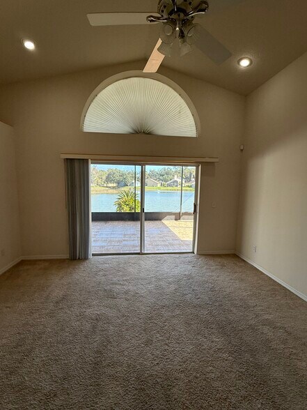 Building Photo - 1628 Maximilian Dr