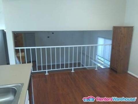 Building Photo - 11470 Jay St