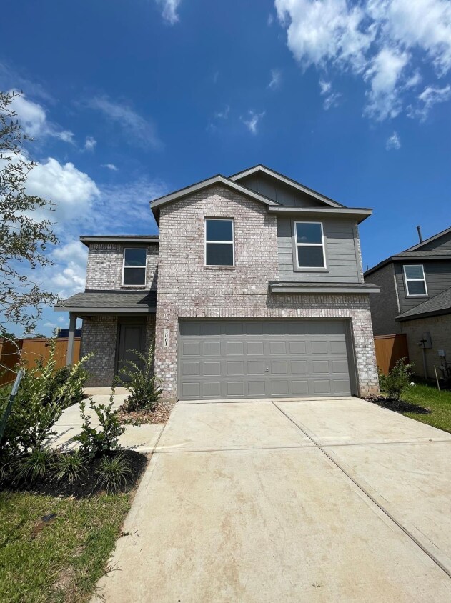 Primary Photo - 3061 Fantasy Ter Dr