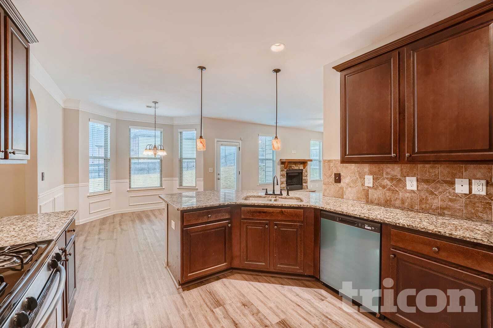 Building Photo - 4025 Trimrose Ct