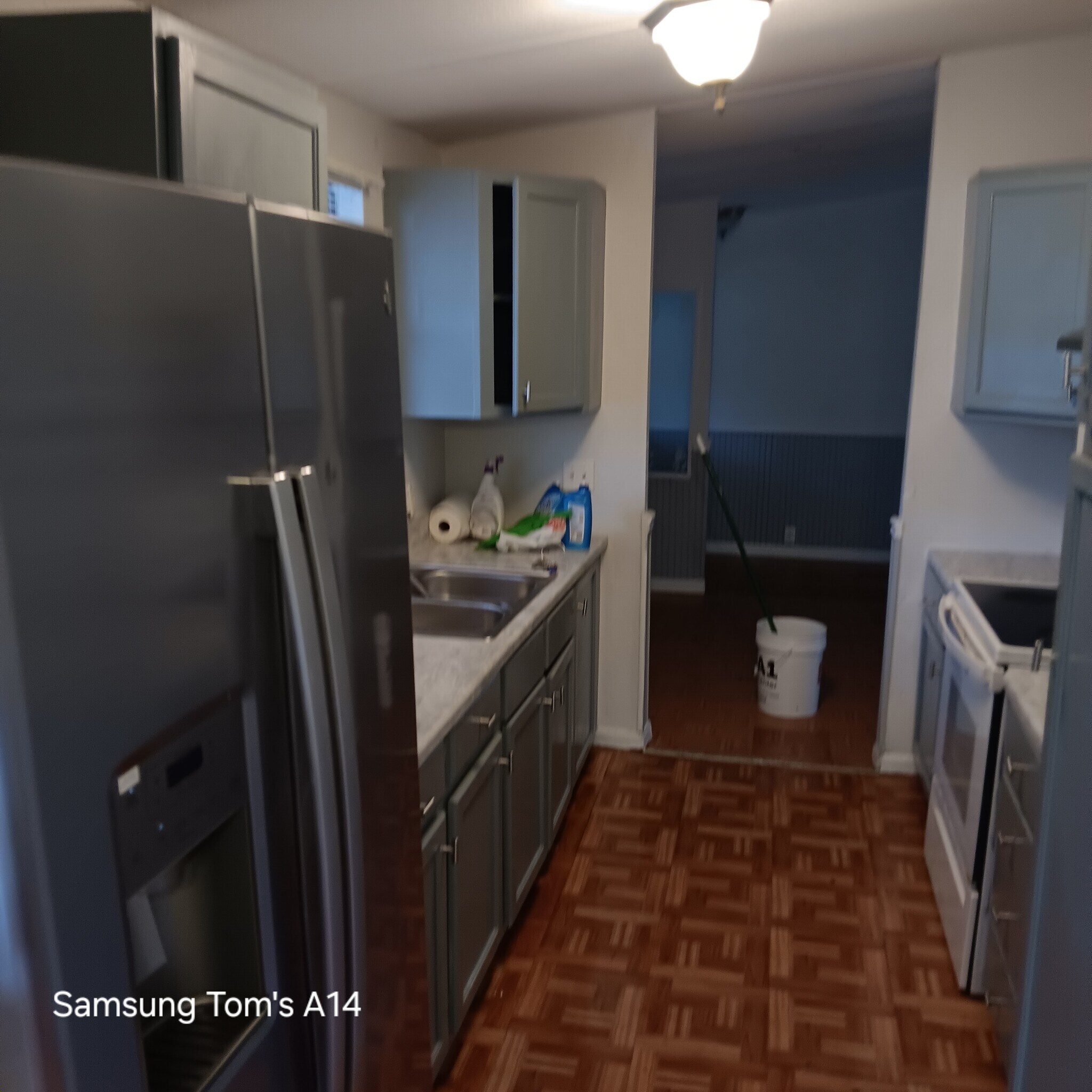 Building Photo - 2420 Elsie Cir