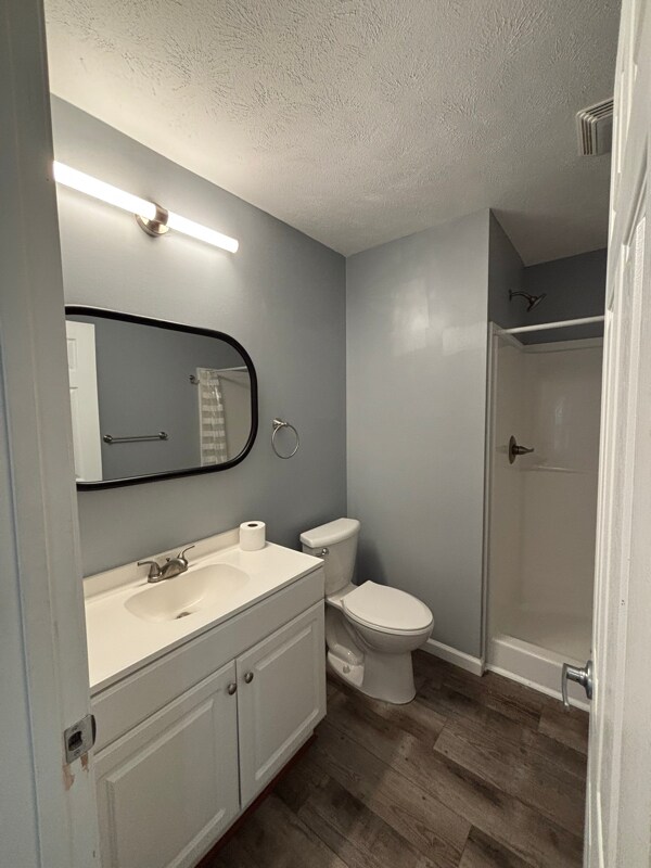Building Photo - 1702 Milburn Blvd