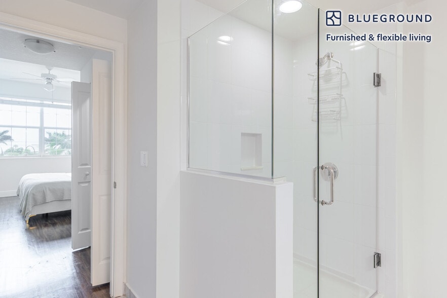 Building Photo - 4300 SW 113th Terrace