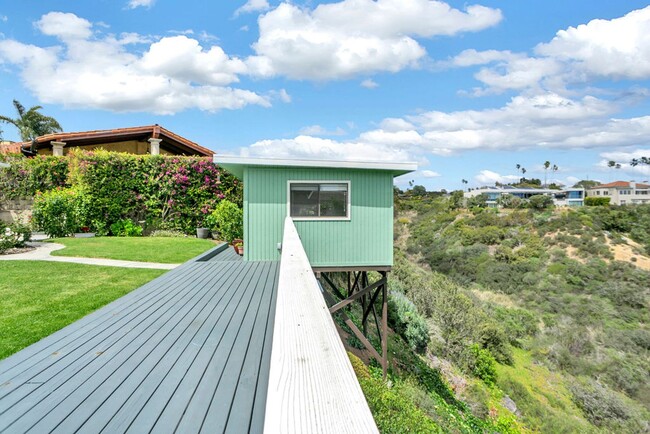 Building Photo - Gorgeous single story home in La Jolla wit...