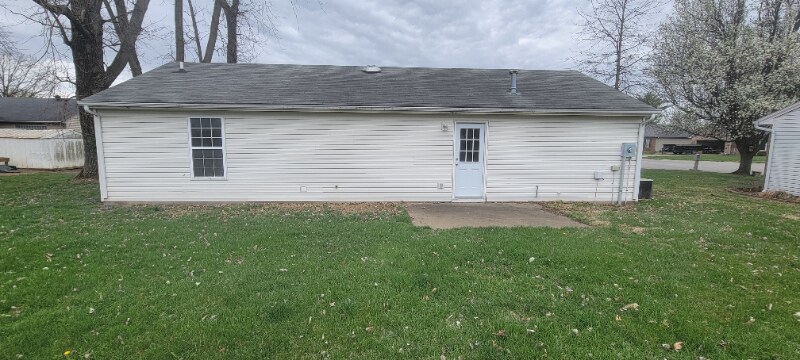 Building Photo - 277 Lakewood Dr