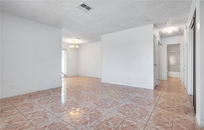 Building Photo - 6211 Meadow Brook Ln