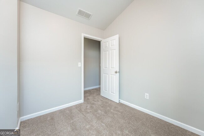 Building Photo - 793 Lobdale Falls Dr