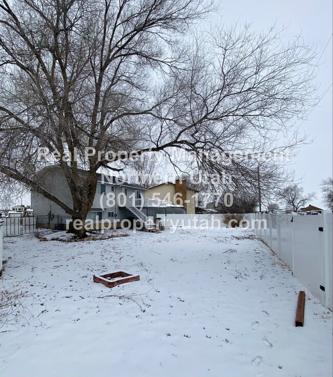 Building Photo - 5035 S 4275 W