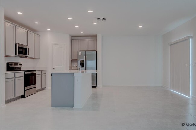 Building Photo - 1496 Cumberland Ave